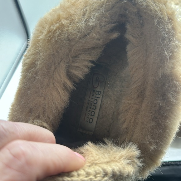 Blondo Waterproof Booties Rhinestones - Picture 8 of 8